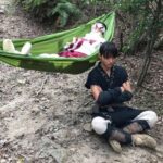 【山崎賢人】ハンモックで清野菜名とくつろぐ姿公開。撮影合間のキングダム2オフショット！