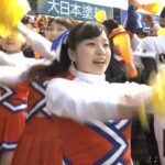 【甲子園】札幌大谷チアがきつねダンスを披露！照れくさそうにコンコンと踊る姿が可愛すぎ！