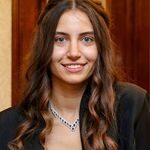 「ノーメイク」でミスコンに出場した女性､ファイナリストに！94年イギリスの歴史で初「素晴らしい」という声続出！