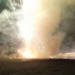 【筑後川花火大会】花火大会から飛んできた、落下玉が爆発？火災に発展、弓道場が全焼！