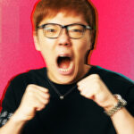 【ヒカキン】イベントに不審者乱入で首に手を…？ 怪我なく無事だったが警備体制に不安...