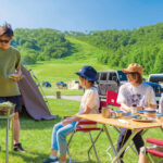 【朗報】スキー場が「夏のアウトドアリゾート」に！ゲレンデの「キャンプ場」は夏でも涼しくて快適♡