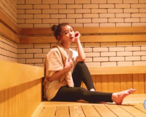 元アイドルの美人「熱波師」サウナの魅力を伝えたい！ 日本一予約が取れない「華麗なる転身」の陰にあった苦悩