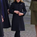 喪服は19世紀以前は“白”だった!?「英ロイヤル」に受け継がれる「喪服」の伝統