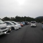 『サービスエリア』人はガラガラなのに「車だけ大混雑」の理由...休憩する場所のはずが「便利な駐車場」に？