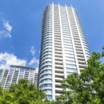 『相場より安い賃貸タワマン』での恐怖体験 ...「引っ越した方がいい」と同僚が言った理由に驚愕...