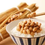 間違った納豆情報に医師が注意喚起「命が奪われてもインフルエンサーは責任を取りません」