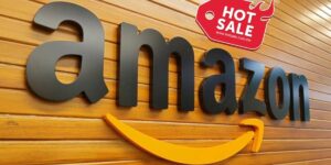 「大特価すぎやろ…」40〜50%OFFの【カルバンクライン】スウェット＆amp;パーカー4選！絶賛Amazonセールを紹介！