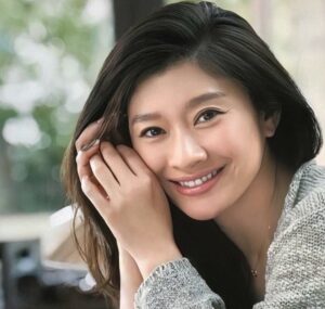 『篠原涼子』28年ぶり「紅白」出場で“放送事故級”ハプニング？