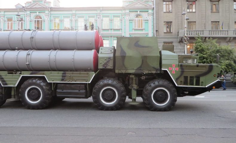 ポーランド「ミサイル落下問題」ゼレンスキーが「うちのです」と絶対言えない事情