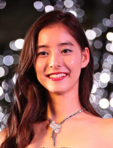 新木優子、来年の目標は…「誰かの夢に繋がる仕事を」