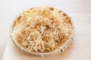 【切り干し大根】を水で戻さず食べてみたら…やみつき！ぱりぱり食感で腸活にも◎