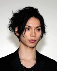 『水嶋ヒロ』（38）ロン毛になった現在の姿がイケメン過ぎてヤバい！