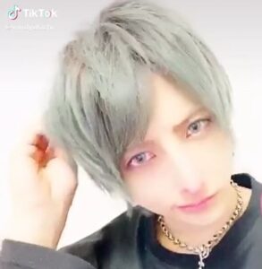 『トー横のハウル』拘置所で死亡...16歳の家出少女に淫らな行為を…「トー横キッズ」支援のリーダーその知られざる素顔とは