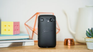 『バルミューダフォン』が26万円。ふるさと納税で...