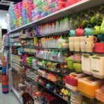 『ダイソー』でいちばん役にたつ商品はこれ !に「疾走感！！」「買お。だって掃除してこんな笑顔になれるんですよ？」