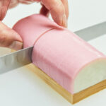 『かまぼこ』目から鱗なはがし方が大反響　メーカーの投稿に「知らなかった…」の声続々