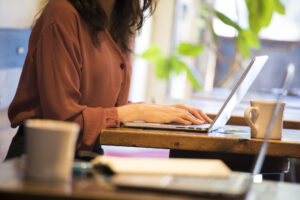 若者がすぐ辞める「危ない会社」の特徴...共通するテレワーク時の「無意味なルール」