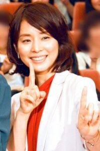 『石田ゆり子』星野・新垣夫妻を自宅に招待！ネットから「リアル逃げ恥だ」の声
