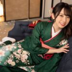 日向坂46『金村美玖』、華やか振袖姿で笑顔　1st写真集「羅針盤」2週連続1位に