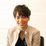 山崎育三郎、生後１ヵ月のわが子にメロメロ「口の匂いがたまらなくて、ずっと嗅いでいます」