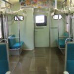 電車の床にＱＲコード？　ＪＲ九州に聞いてみた