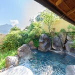 “標高2,000メートル”に「露天風呂」!? 温泉紀行ライターが絶賛する長野県の絶景露天風呂とは？