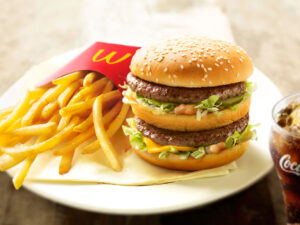 マクドナルド1月16日値上げ、「ハンバーガー」170円「ビッグマック」450円…