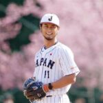 ダルビッシュ有、侍ジャパン宮崎キャンプ初日から半袖キャッチボール 抜群球威にファン殺到「バリかっこいい！」「仕上がってる」選手たちもガン見