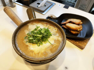 本当にこれ天下一品なの…！？　仙台限定、幻の「土鍋」メニューが”こってり”旨すぎた