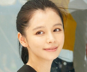 もうすぐ４８歳のビビアン・スー、へそ出しショットがかわいさの極み　「天使みたい」「子どもを産んでるなんて思えない」