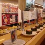 「スシロー」迷惑動画の少年通う高校に相次ぐ誹謗中傷…「お門違い」「学校は関係ない」と咎める声