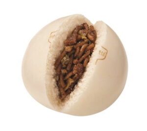 ファミマ、日清焼そば Ｕ．Ｆ．Ｏ．監修の「焼そばまん」発売　前回コラボの「２５０万個」超え目指す