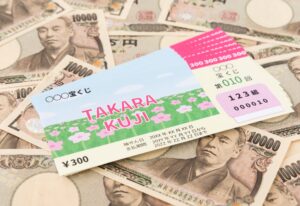 「現代人の価値観？！宝くじで１０億当てたら全員が仕事辞めると思う？！」