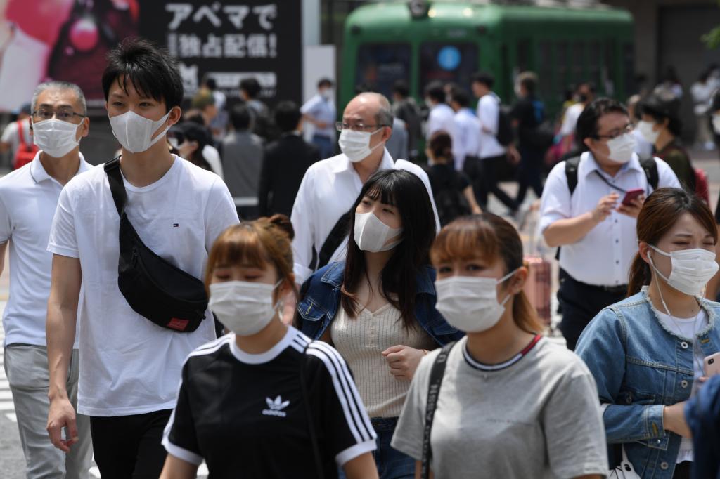 「ノーマスクの衝撃映像！渋谷で伝わる新常態に驚愕」