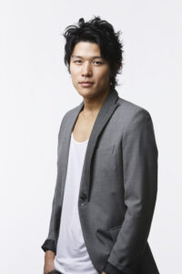 鈴木亮平が９年ぶりに「ＪＵＮＯＮ」に登場！ 驚きの趣味を明かすインタビューを公開！