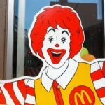 「ドナルド退場!?」 マクドナルド、マスコットキャラクターの再ブランディングを決定