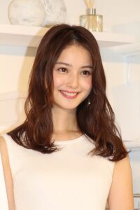 佐々木希、第２子出産を報告「新たな愛の誕生に感謝」