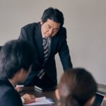 １．「アフターコロナでも対面が主流？社内会議の６割が復帰へ」