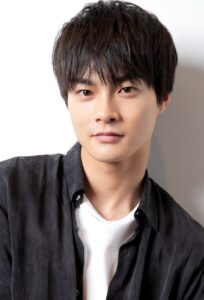 「結木滉星さんの兄が三笘薫選手と判明！注目集める兄弟の素顔とは？」