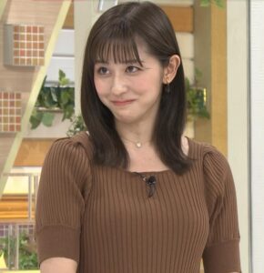 斎藤ちはるアナが同僚の結婚を祝福！新井恵理那との微笑ましい２ショットが話題に