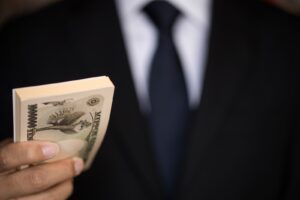 【政治】扶養控除を廃止して児童手当を拡充するよ！これぞ異次元！！