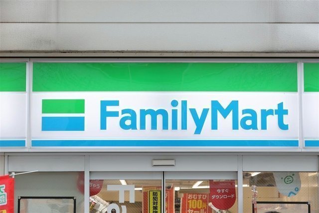東京地裁、コンビニ店主の団交権認めず　セブンに続くファミマ店主も敗訴と判断。