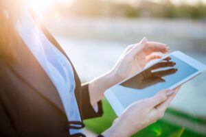 ラノベ不況は作品の劣化や少子化ではなく、“意外すぎる理由”によるもの！？