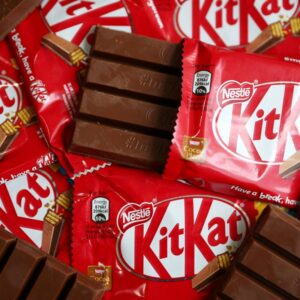 １位に輝いた菓子は？お菓子好き１０００人に聞いた「つい買ってしまう推し菓子」ランキング