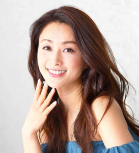 酒井法子が生中継番組を開始！しかし、仕事先での彼女の「行動」に周囲が困惑する声も。