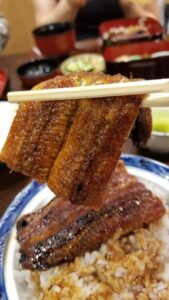 食欲をそそる「うなぎのタレだけ」の魅力に迫る！百貨店で大人気の新メニューが話題