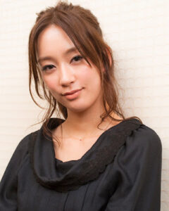 【水川あさみ】の誕生日会に豪華メンバーが集結！妻夫木聡・山田孝之・吉高由里子が参加しファンを興奮させる