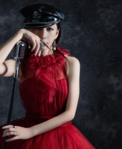 【芸能】４１歳中島美嘉、“美しすぎ”「ＮＡＮＡ」姿電撃公開しネット絶叫「やばやば！」「キャー！」